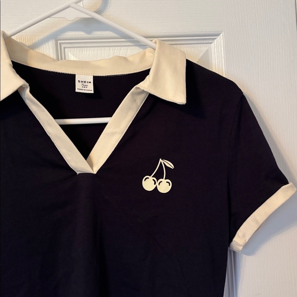 Girls Navy blue split neck crop top Sz 16Y - Picture 2 of 2